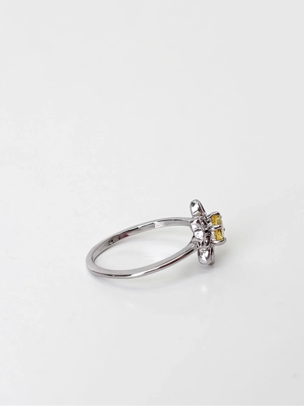 Sterling Silver Daisy Ring with Yellow Center Stone Cubic Zircon